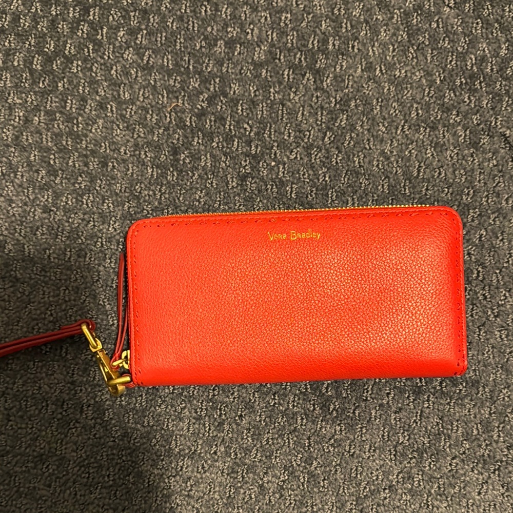 Vera Bradley zip around Wallet